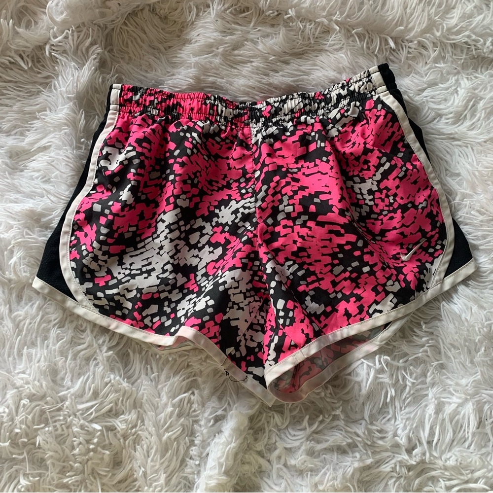Nike Dri-Fit Pink and Black Athletic Shorts Size Medium